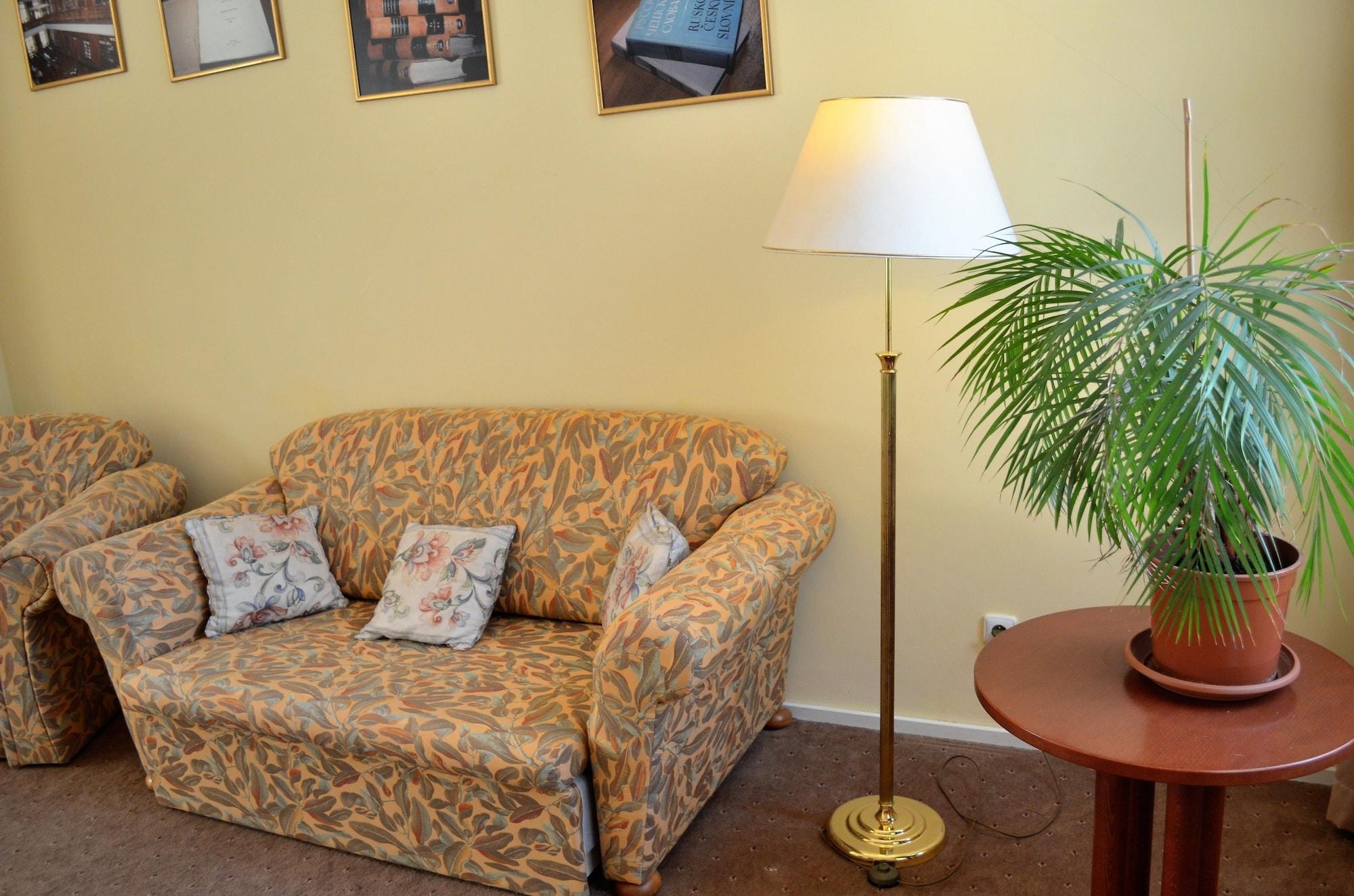 Hotel Petr Karlovy Vary Luaran gambar