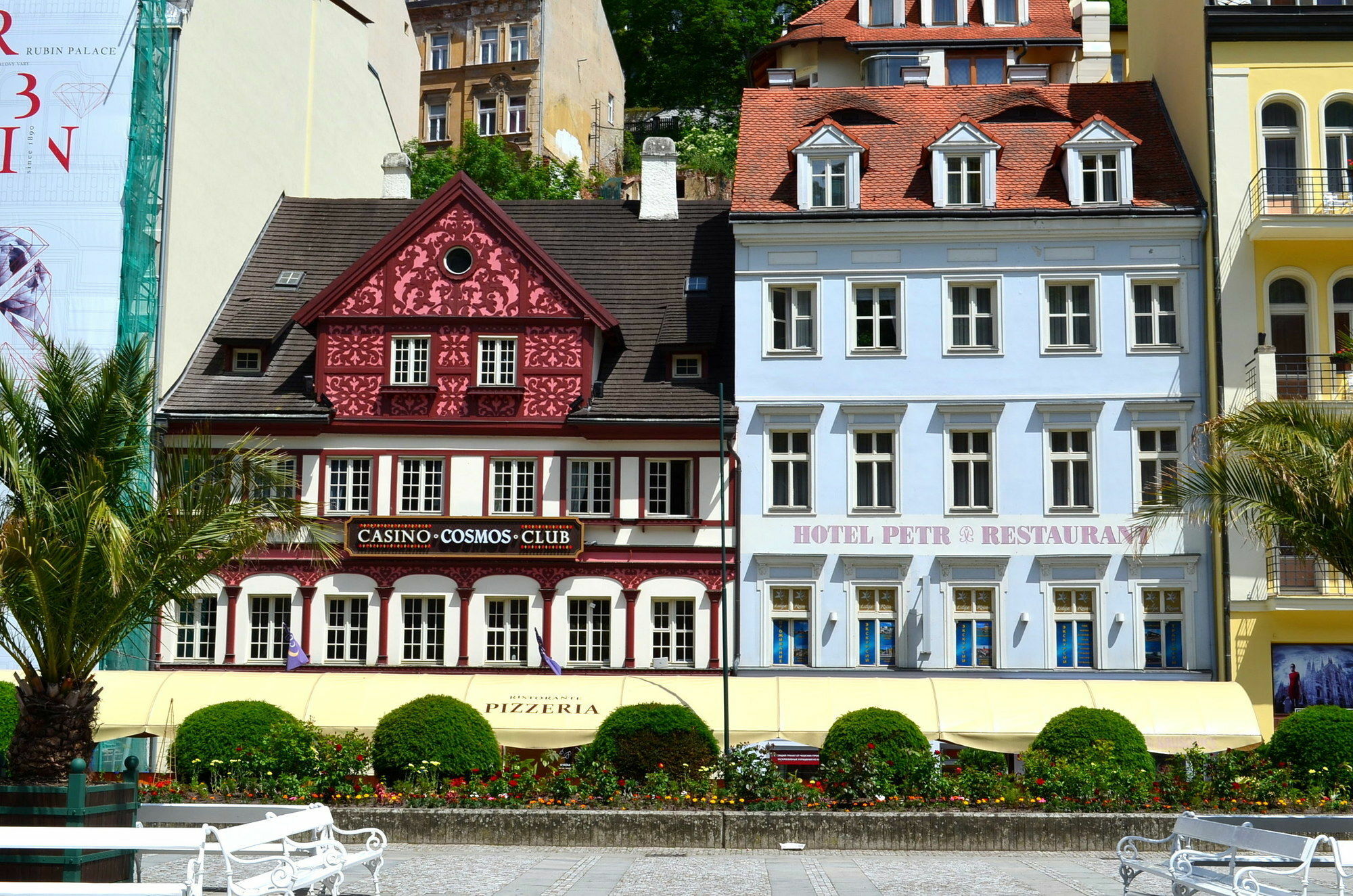 Hotel Petr Karlovy Vary Luaran gambar