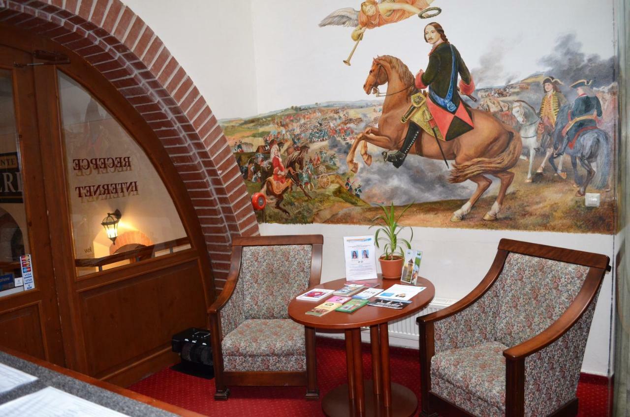 Hotel Petr Karlovy Vary Luaran gambar